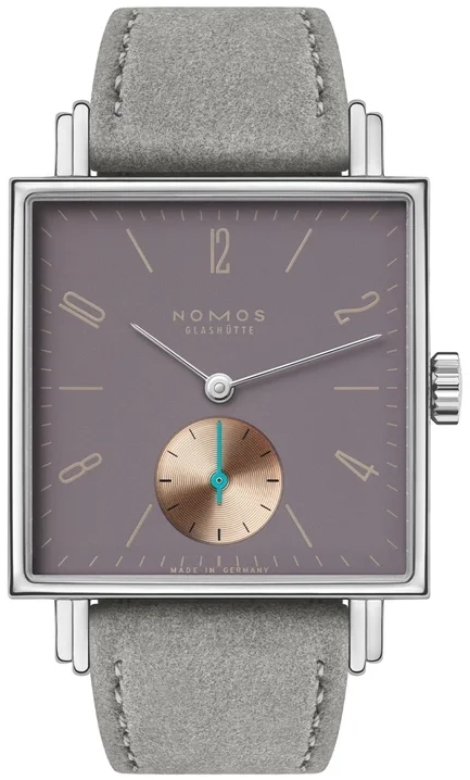 Nomos Glashütte Naisten kello N-425 Tetra Die Fuchsteufelswilde