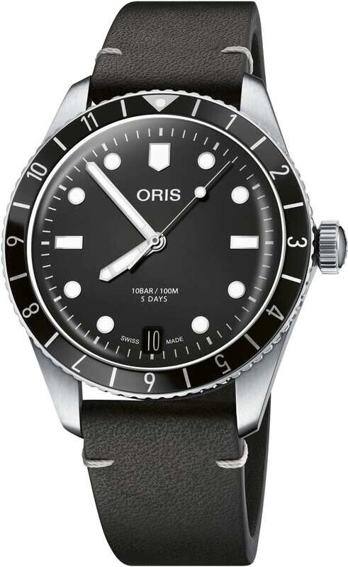 Oris Miesten kello 01 400 7772 4054-07 5 20 82 Divers Musta/Nahka